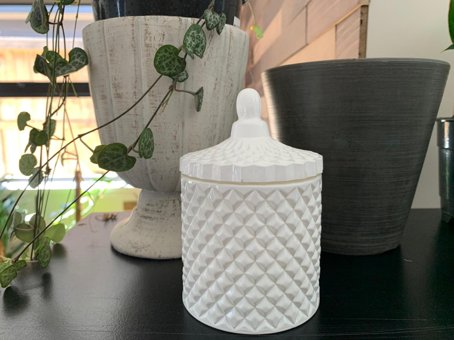 Regal Geo Jar White